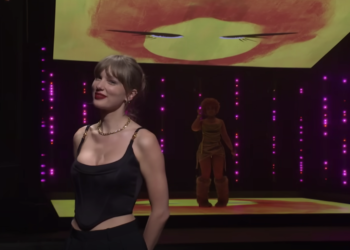 Ice Spice Gets A Surprise Introduction From Her Friend Taylor Swift For Her SNL Performance