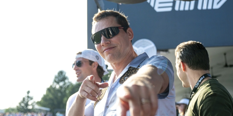 Tiësto Will Be First In-Game DJ For The Super Bowl