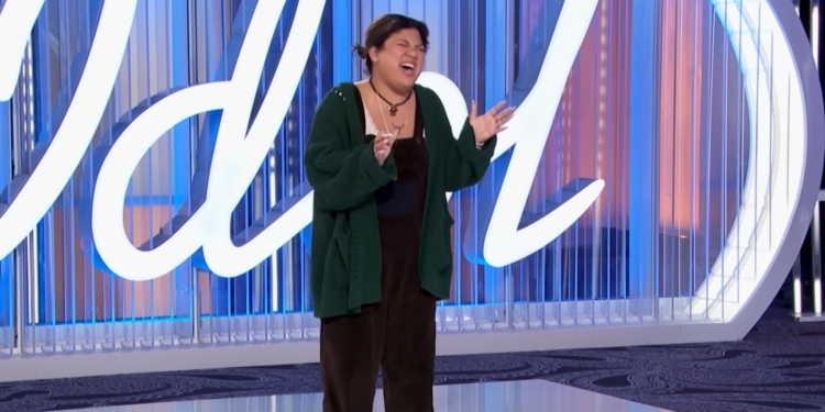 Cumberland’s Julia Gagnon Gets American Idol Platinum Ticket