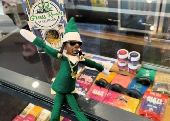 Four Twenty Broadcast at Grass Roots Marijuana Portland