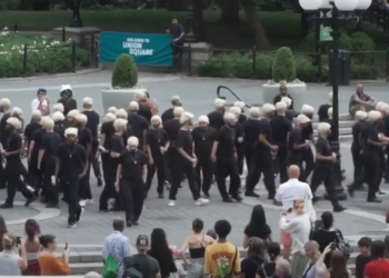 Eminem’s Blonde Army NYC Flash Mob