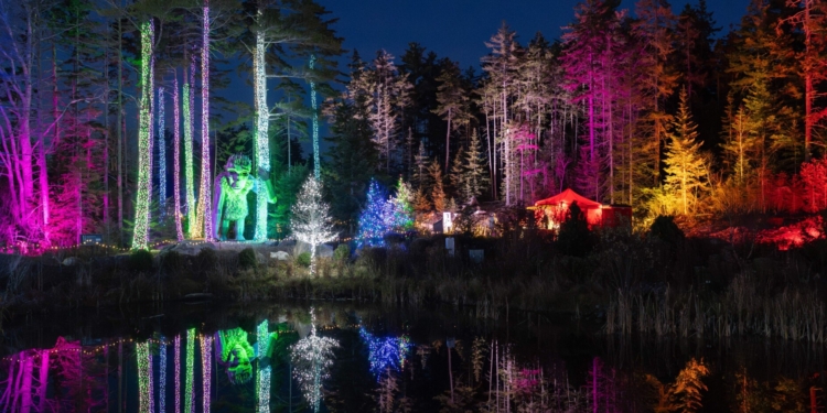 Experience Gardens Aglow in Boothbay