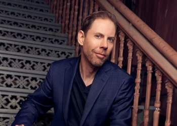 Win Ryan Hamilton Comedy Tickets