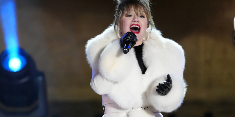 ‘Christmas in Rockefeller Center’ Is This Week