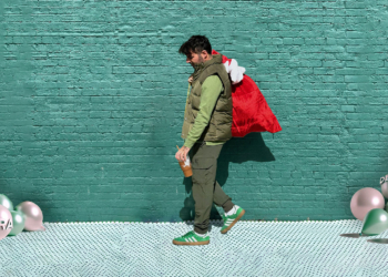 Win PDank Christmas 10 Tickets