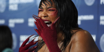 Lizzo Announces New Mixtape ‘My Face Hurts From Smiling’ Featuring Doja Cat & SZA