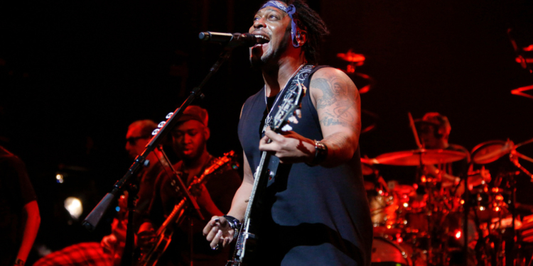 D’Angelo Dead at 51 After Private Cancer Battle