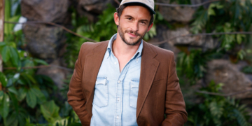 Jonathan Bailey Named People’s 2025 Sexiest Man Alive